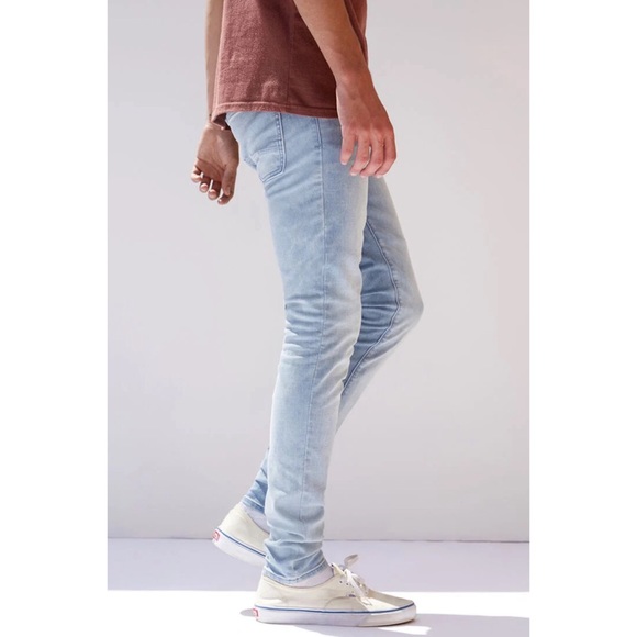 Pacsun NWT Stacked Skinny Jeans in Antique Light Wash Size 30 x 30 - Picture 4 of 11